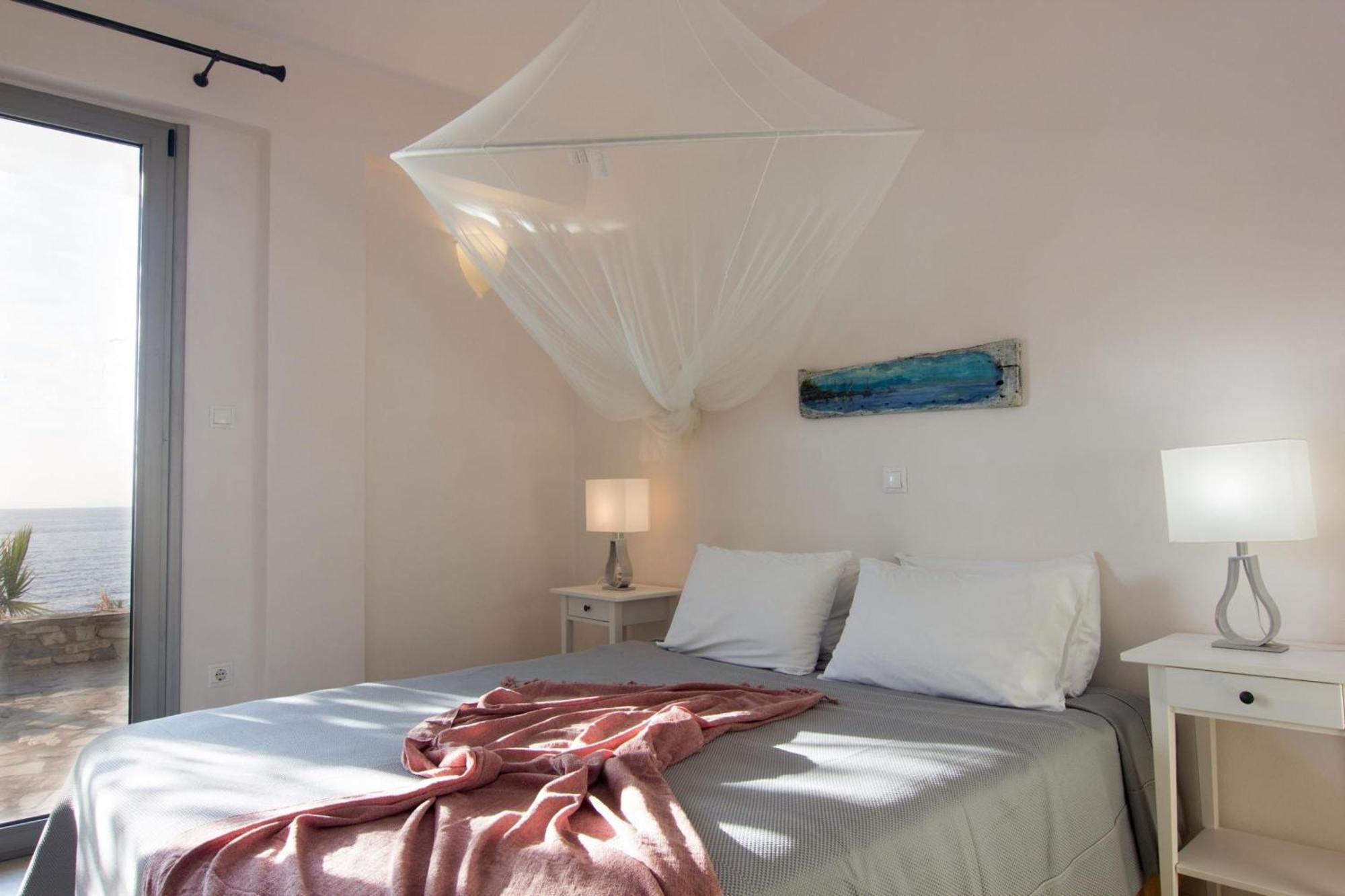 Mani Apartments Suites Agios Nikolaos  Ngoại thất bức ảnh